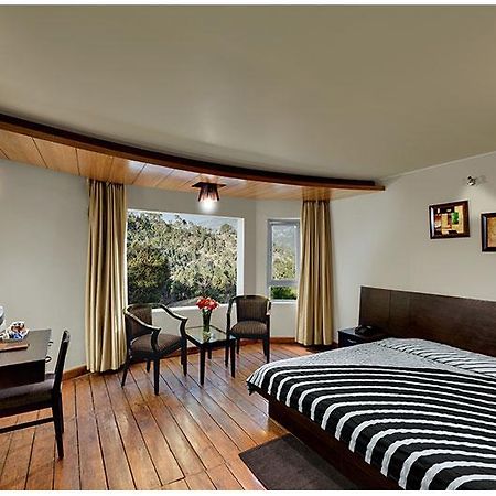 Hotel Suman Paradise Нейнитал Екстериор снимка