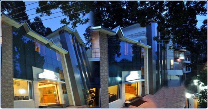 Hotel Suman Paradise Нейнитал Екстериор снимка