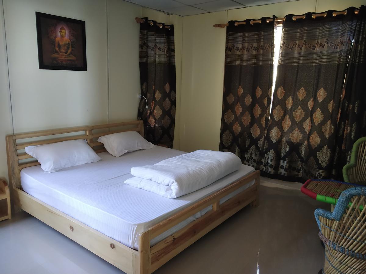 Hotel Suman Paradise Нейнитал Екстериор снимка
